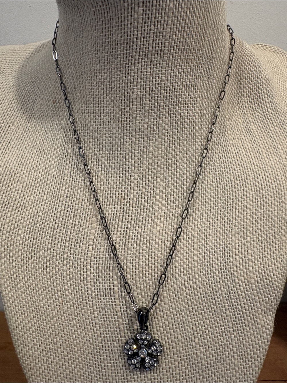 Gunmetal Floral Crystal Pendant Necklace - Women Jewelry